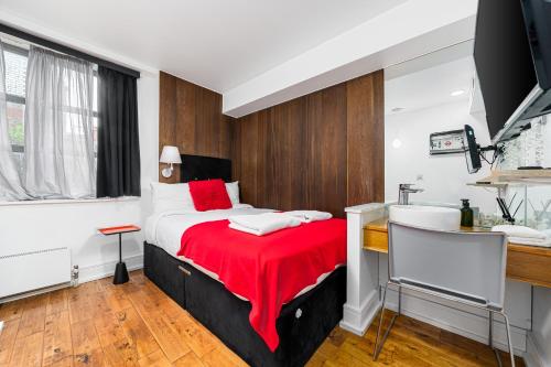 Habitación Doble Estándar del hotel The Whitechapel. Foto 4