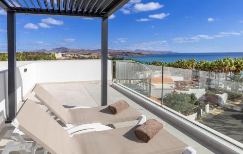 Apartamento Deluxe de 1 dormitorio con vistas al océano del hotel Calm Beach. Foto 3