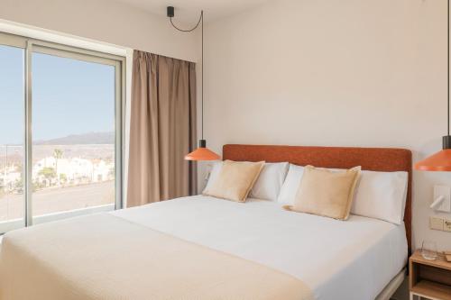 Apartamento de 1 dormitorio con balcón y vistas a la montaña del hotel Kora Tigot