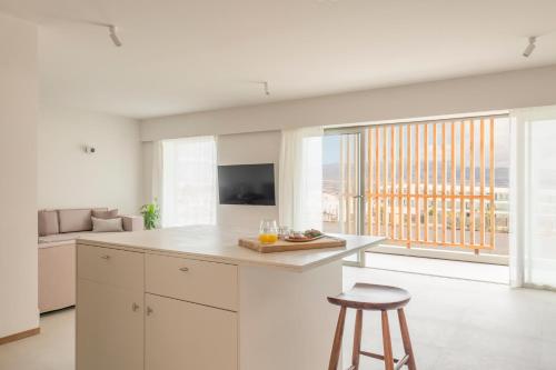 Apartamento de 1 dormitorio con balcón y vistas a la montaña del hotel Kora Tigot. Foto 3