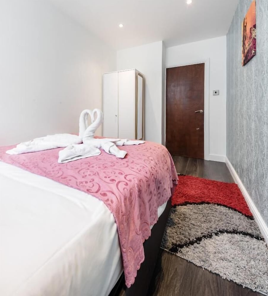Apartamento familiar, 3 habitaciones, no fumadores, cocina del hotel Aldgate Flats. Foto 2