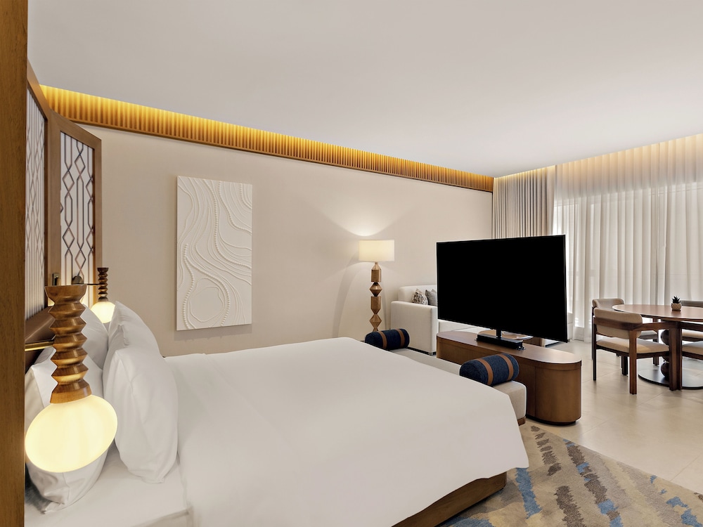 Suite del hotel Mercure Abu Dhabi Downtown. Foto 9