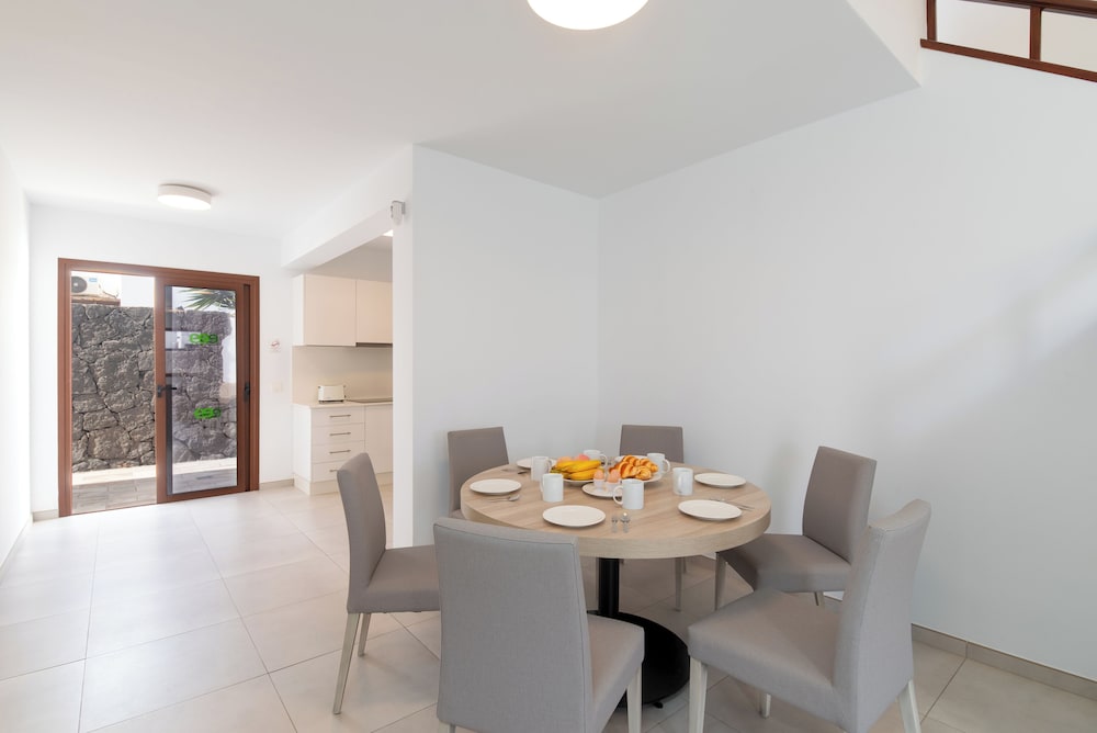 Villa 3 dormitorios 10A Ubay with Private Pool del hotel Ereza Villas La Granja. Foto 17