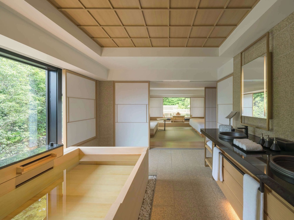 Retiro Onsen Banyan King del hotel Banyan Tree Higashiyama Kyoto. Foto 1