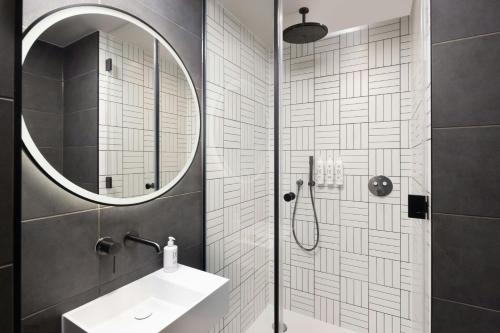 Loft Moxy del hotel Moxy London Piccadilly Circus. Foto 11