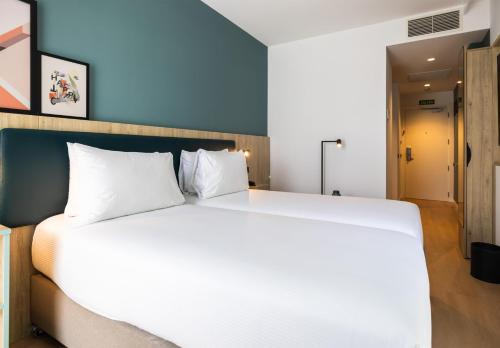 Habitación Doble - 2 camas del hotel Spark By Hilton Madrid Alcala