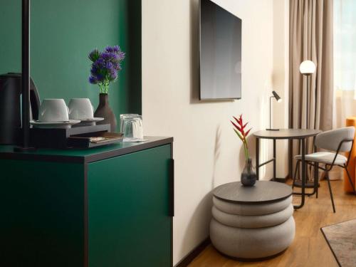 Habitación Estándar King del hotel Novotel Zagreb. Foto 1