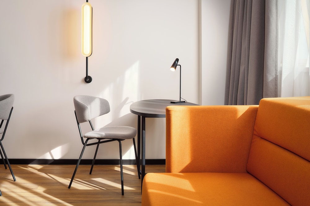 Habitación Ejecutiva King del hotel Novotel Zagreb. Foto 3