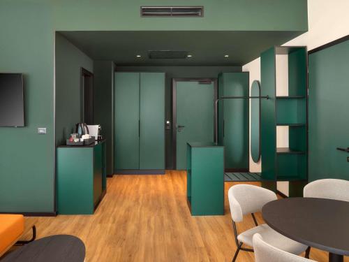 Suite Deluxe del hotel Novotel Zagreb. Foto 3