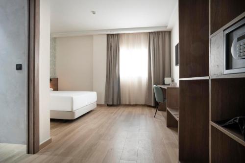Habitación Doble adaptada para personas con movilidad reducida del hotel Alora Mérida. Foto 2