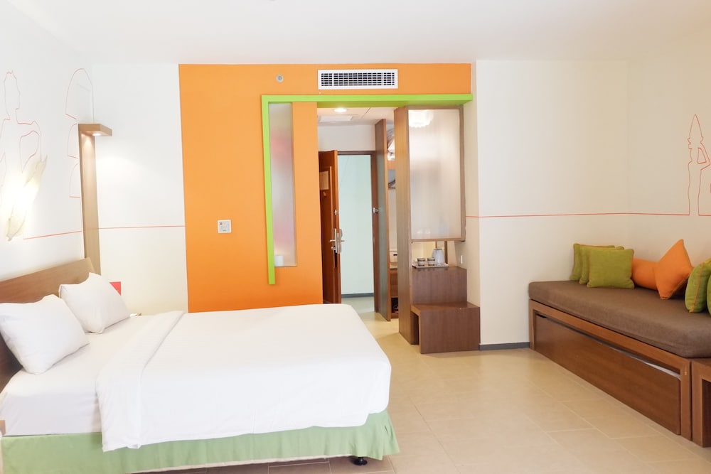 Habitación Familiar del hotel Ibis Styles Bali Legian. Foto 1