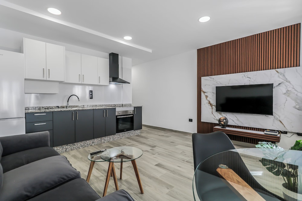 Apartamento, 2 habitaciones, vistas a la ciudad del hotel Santa Cruz Kiko Residences. Foto 5