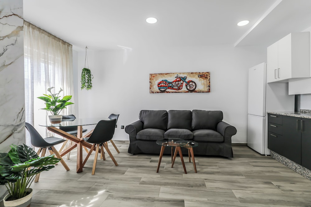 Apartamento, 2 habitaciones, vistas a la ciudad del hotel Santa Cruz Kiko Residences. Foto 6