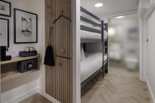 Habitación Doble Estándar - 2 camas del hotel The Drey - Kensington, Earl's Court. Foto 6