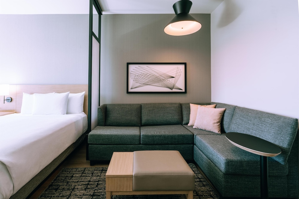 Habitación (High Floor, 2 Queen Beds & 1 Sofa Bed) del hotel Hyatt Place Ontario Airport