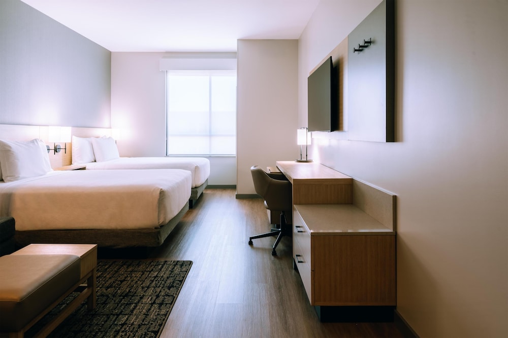 Habitación (High Floor, 2 Queen Beds & 1 Sofa Bed) del hotel Hyatt Place Ontario Airport. Foto 5