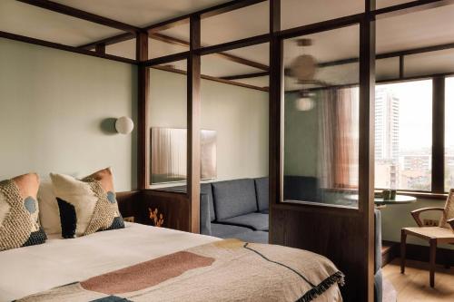 Estudio Locke del hotel Locke London Canary Wharf. Foto 25