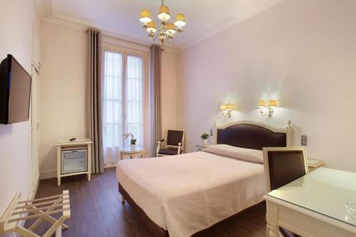 Habitación Doble Estándar del hotel HOTEL DU PRINTEMPS