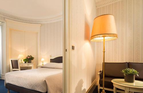 Habitación Doble Superior del hotel HOTEL DU PRINTEMPS. Foto 4