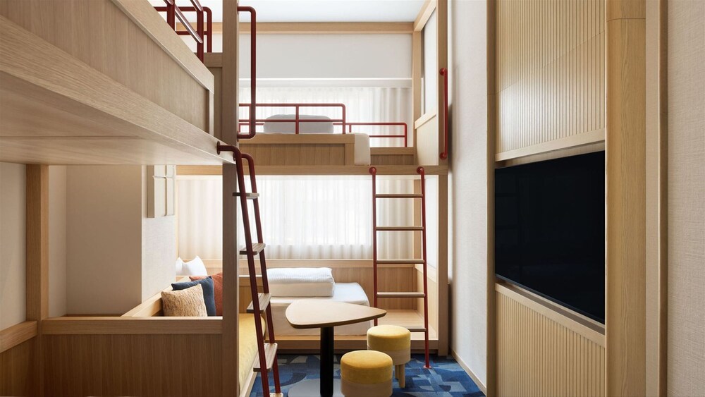 Privilege Bunk del hotel Mercure Tokyu Stay Hiroshima. Foto 1