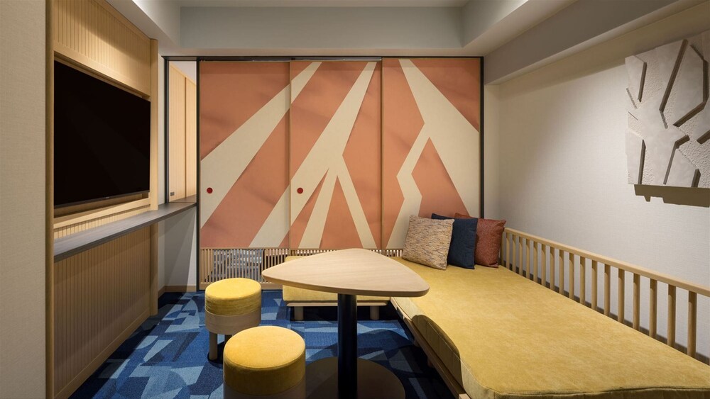 Privilege Queen Living del hotel Mercure Tokyu Stay Hiroshima. Foto 4