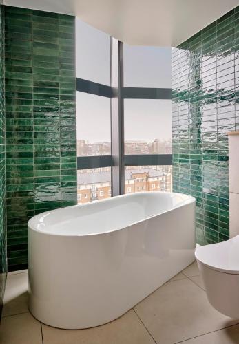 Suite Executive del hotel Hyatt Regency London Olympia. Foto 2