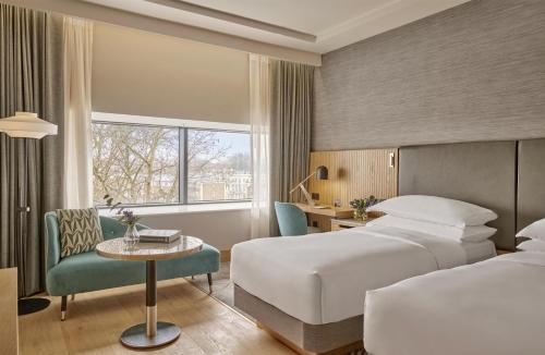 Habitación Twin Deluxe - 2 camas del hotel Hyatt Regency London Olympia. Foto 4