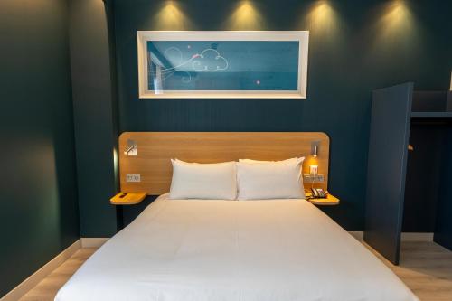 Habitación Doble adaptada para personas con discapacidad - 1 o 2 camas del hotel Travelodge Bilbao Sestao. Foto 3