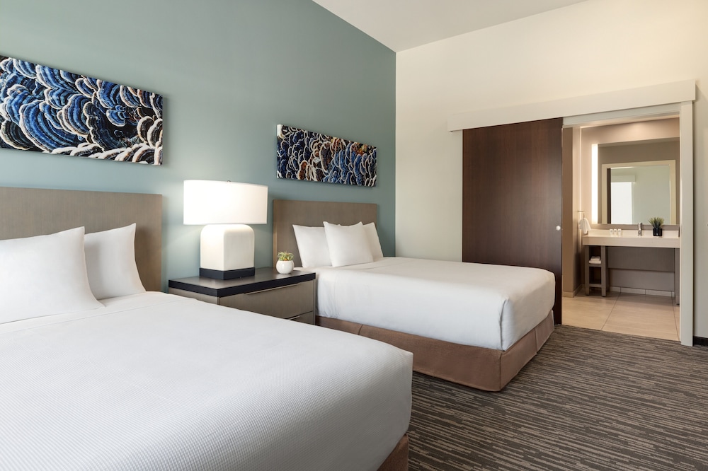 Suite de Una Habitación con Cocina | Dos Camas Queen (más sofá cama) del hotel Hyatt House Atlanta / Perimeter Center. Foto 4