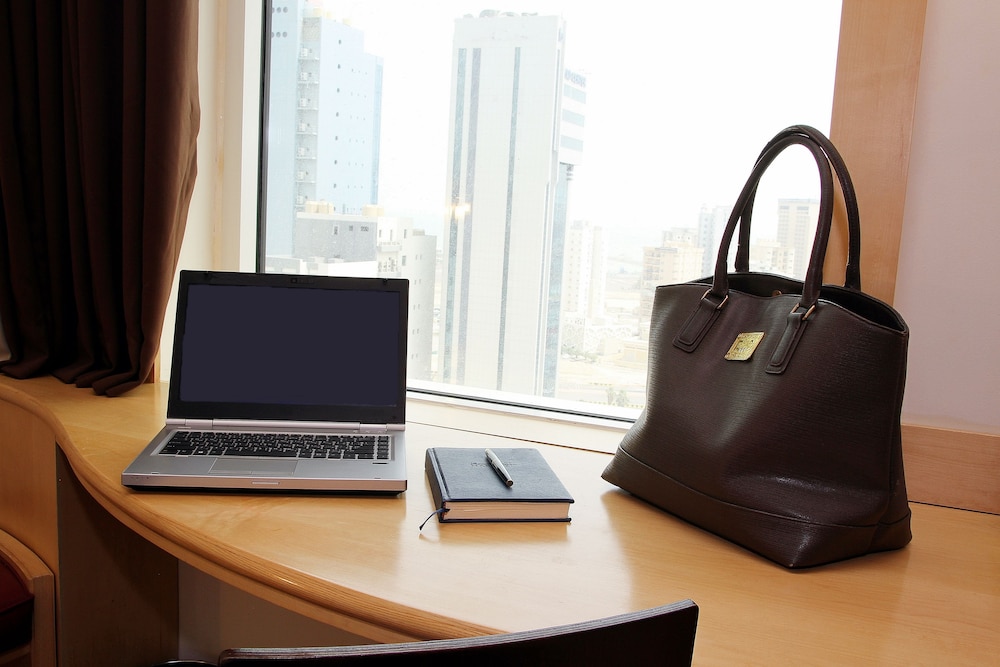 Habitación Superior con vistas al mar y Beneficios Adicionales del hotel Ibis Kuwait Salmiya. Foto 5