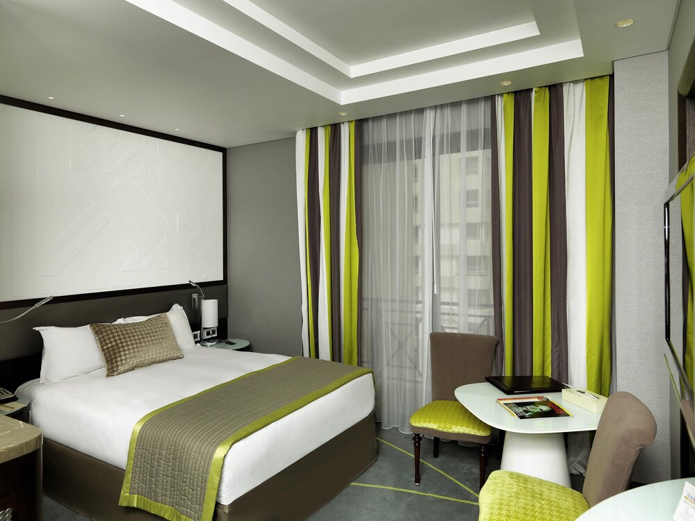 Habitación superior, 1 cama doble del hotel Sofitel Beirut Le Gabriel