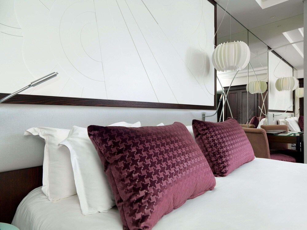 Habitación de Lujo, 1 cama king size del hotel Sofitel Beirut Le Gabriel. Foto 5