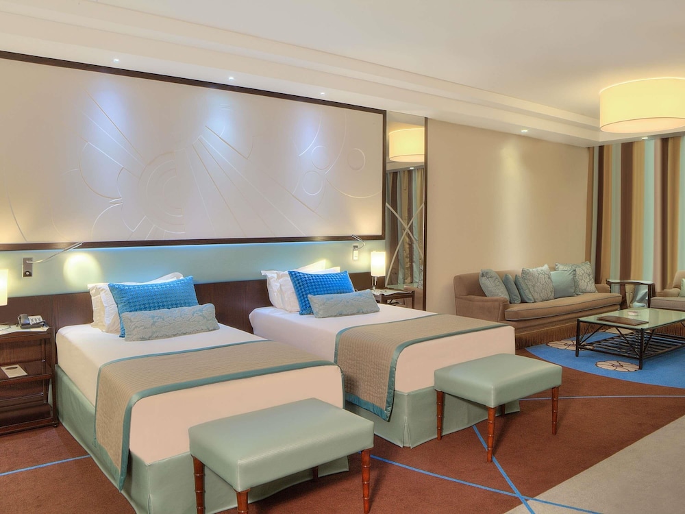 Suite junior, 2 camas dobles del hotel Sofitel Beirut Le Gabriel. Foto 3