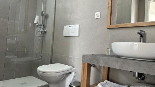 Bungalow de 1 dormitorio con vistas a la piscina del hotel BLUESEA Club Caleta Dorada. Foto 3