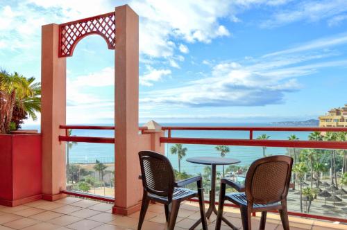 Suite Junior con vistas frontales al mar del hotel Holiday World Polynesia Affiliated by Meliá. Foto 3