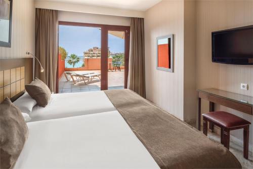 Suite con vistas al mar del hotel Holiday World Polynesia Affiliated by Meliá. Foto 3