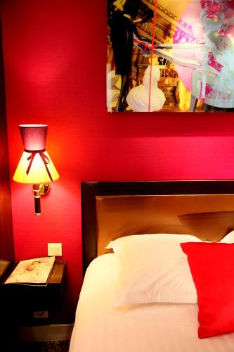 Habitación Clásica con cama grande del hotel Best Western Anjou Lafayette Opera. Foto 1