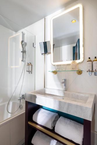 Suite Junior del hotel Aoriste. Foto 4