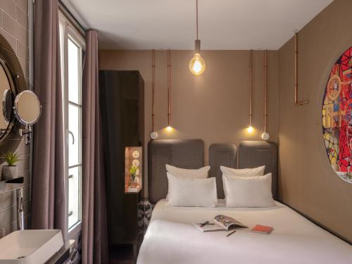Habitación Doble Pequeña del hotel Exquis By Elegancia. Foto 9