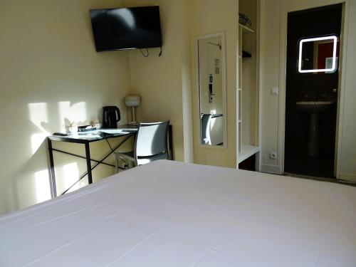 Habitación Doble del hotel Belgrand. Foto 12