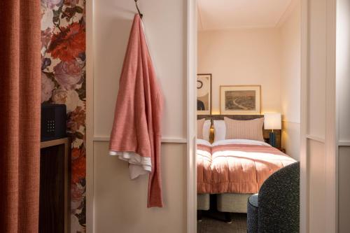 Chambre Parisienne del hotel Dadou Paris. Foto 2