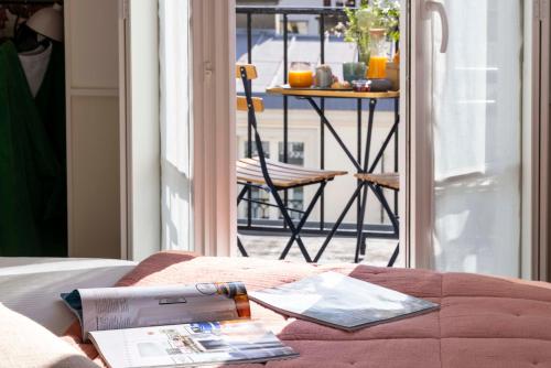 Very Bonne Chambre with Balcony del hotel Dadou Paris. Foto 4