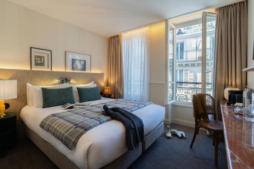 Very Bonne Chambre del hotel Dadou Paris. Foto 9