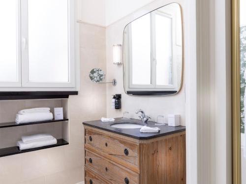 Suite Junior del hotel Hotel Claridge. Foto 7