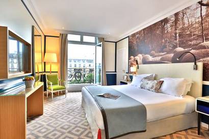 Suite Executive de 1 dormitorio con vistas a los Campos Elíseos del hotel Fraser Suites Le Claridge Champs-Elysées