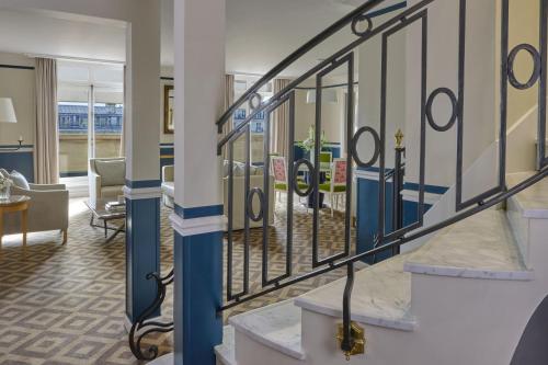 Suite Presidencial del hotel Fraser Suites Le Claridge Champs-Elysées. Foto 6