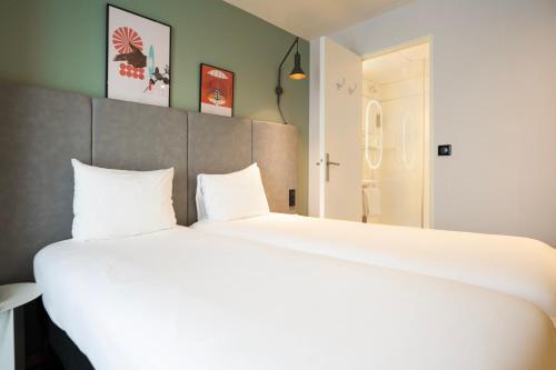Habitación Estándar - 2 camas individuales del hotel Ibis Paris Gare De Lyon Reuill. Foto 8