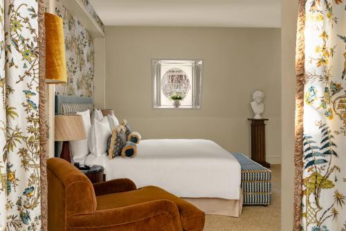 Suite Junior - Planta superior del hotel Saint James Paris. Foto 2
