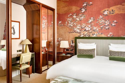 Suite Junior del hotel Saint James Paris. Foto 6