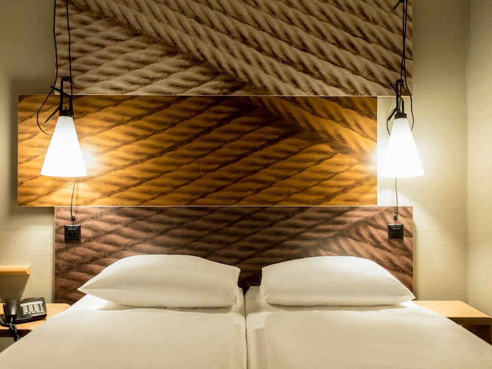 Habitación Standard con dos camas individuales del hotel Ibis Zurich Adliswil